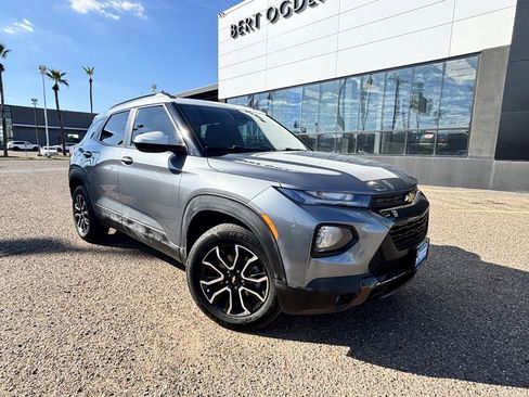 Used 2022 Chevrolet TrailBlazer ACTIV w/ Technology Package image 1