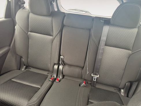 Used 2025 Mitsubishi Outlander ES AWD/4WD image 13