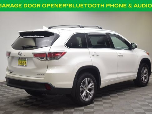 Used 2015 Toyota Highlander XLE AWD/4WD image 8