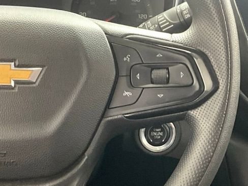 Used 2022 Chevrolet TrailBlazer LT w/ Convenience Package FWD image 18