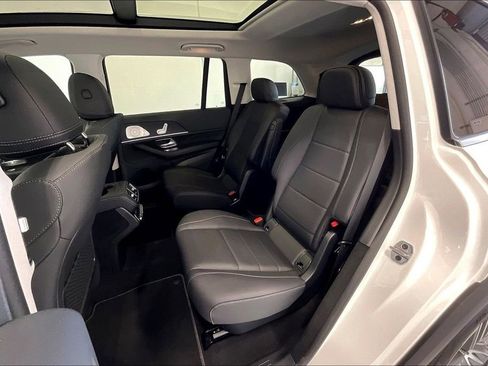 Used 2026 Mercedes-Benz GLS 450 4MATIC image 20