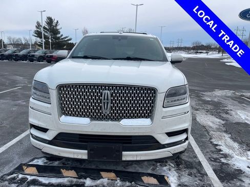 Used 2020 Lincoln Navigator L Reserve w/ Equipment Group 208A Reserve image 2