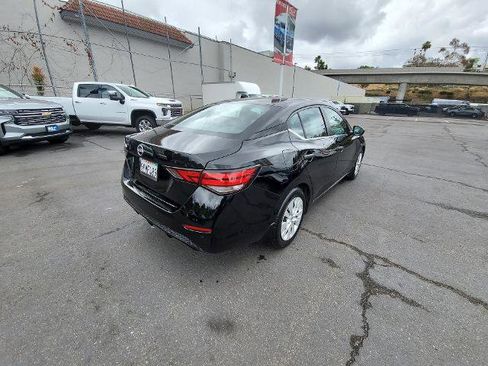Used 2024 Nissan Sentra S FWD image 8