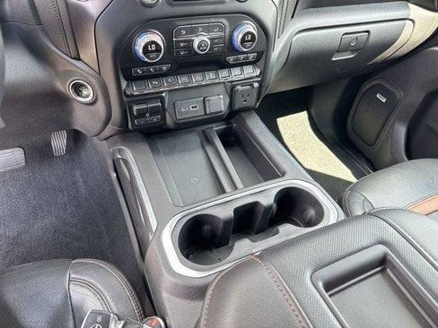 Used 2020 GMC Sierra 1500 AT4 w/ AT4 Premium Package AWD/4WD image 25
