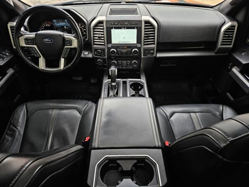 Used 2017 Ford F150 Platinum w/ Equipment Group 701A Luxury image 35