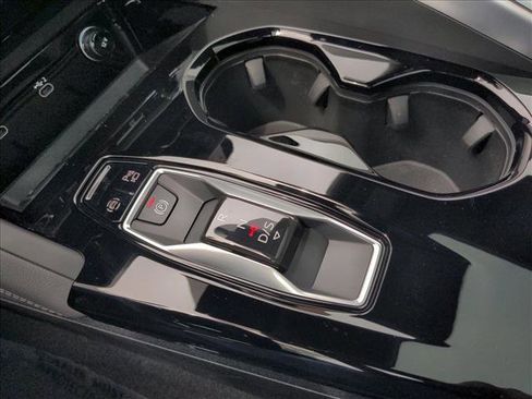 Used 2025 Audi Q5 Premium Plus w/ Premium Plus image 11