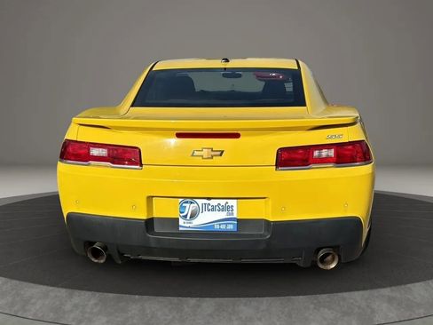 Used 2015 Chevrolet Camaro SS w/ Rear Vision Package image 11