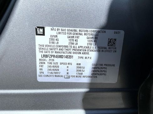 Certified 2021 Buick Envision Essence w/ Technology Package I AWD/4WD image 24