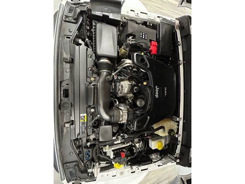 Used 2018 Jeep Wrangler Unlimited Sahara AWD/4WD image 54
