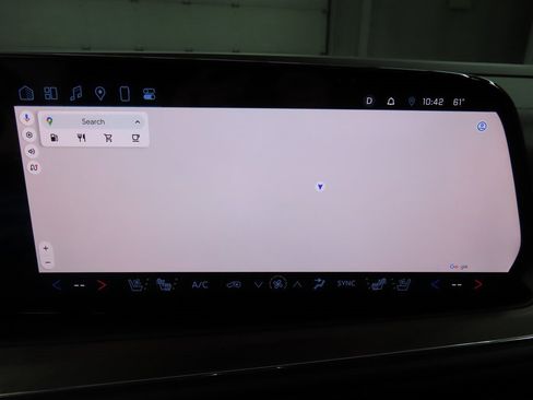 Used 2025 Chevrolet Tahoe High Country image 15