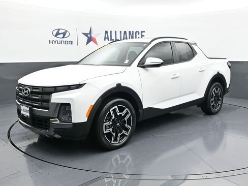 Certified 2025 Hyundai Santa Cruz Limited AWD/4WD image 1