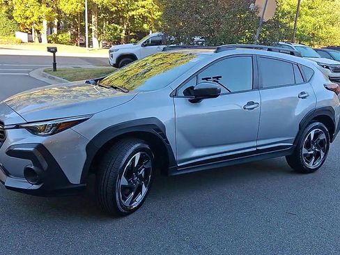 New 2025 Subaru Crosstrek 2.5i Limited w/ Crosstrek Mirror Package image 4