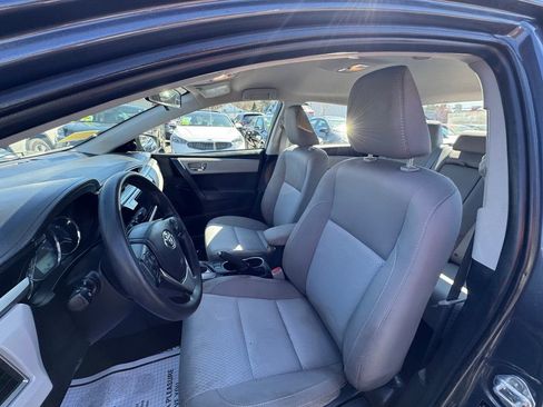 Used 2016 Toyota Corolla LE image 20