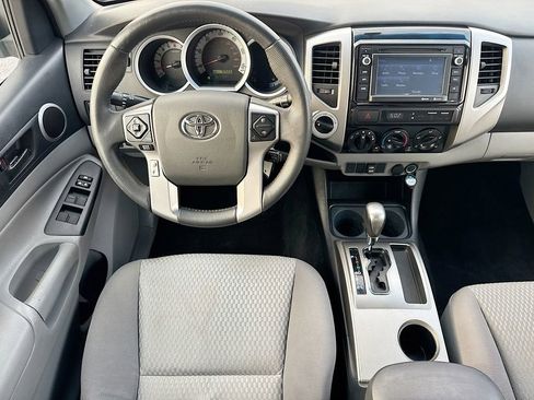 Used 2014 Toyota Tacoma 4x4 Double Cab image 27