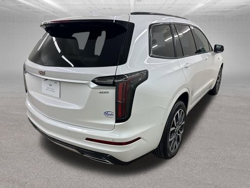 Certified 2025 Cadillac XT6 Sport w/ Technology Package AWD/4WD image 10