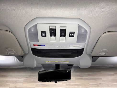 Used 2020 Subaru Ascent Touring w/ Popular Package #3 image 22