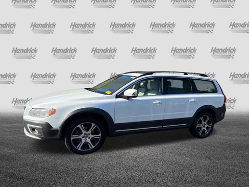 Used 2015 Volvo XC70 T6 Platinum image 10