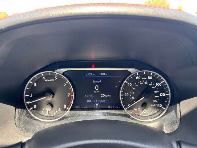 Used 2024 Nissan Altima 2.5 SR FWD image 10