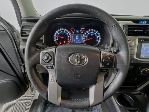 Used 2018 Toyota 4Runner SR5 image 18