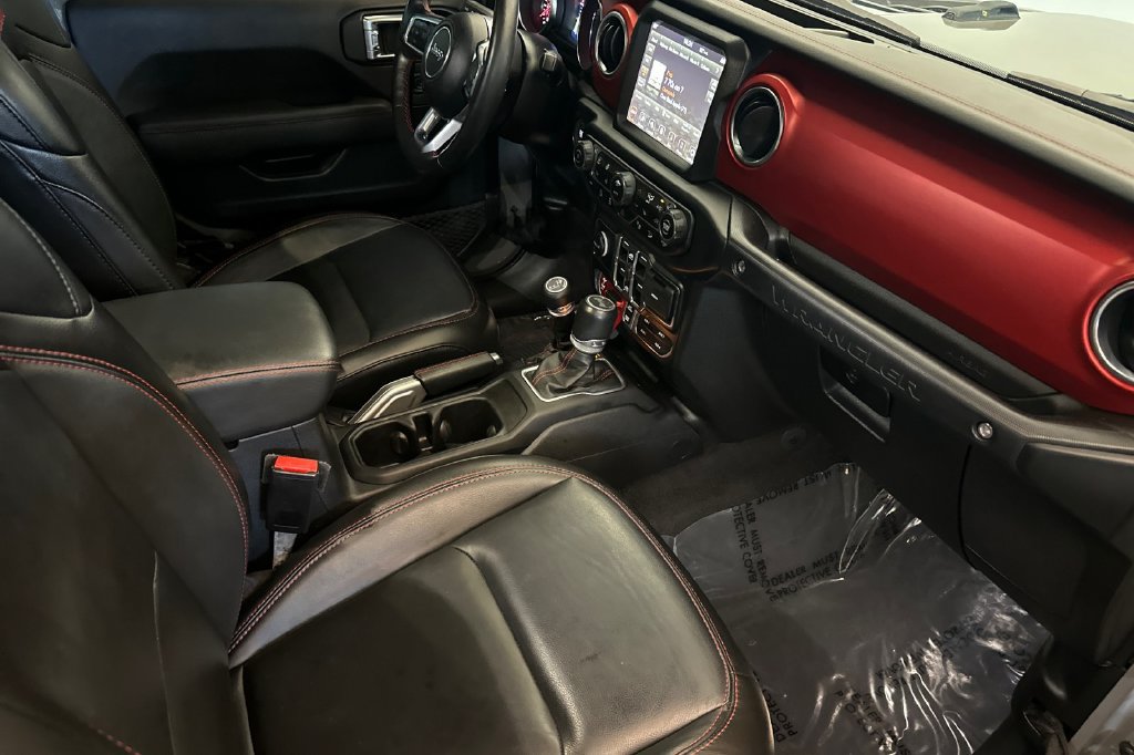 Used 2021 Jeep Wrangler Unlimited Rubicon AWD/4WD image 16