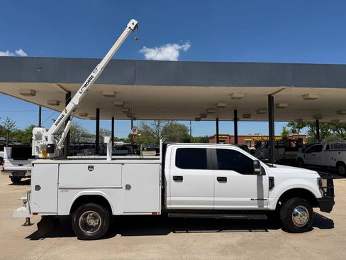 Used 2022 Ford F350 XL w/ Power Equipment Group image 1