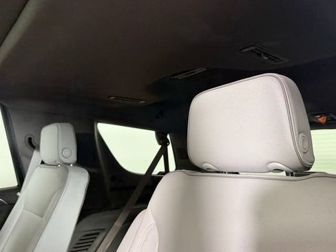 Used 2021 GMC Yukon SLT w/ SLT Premium Package RWD image 21