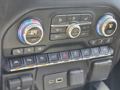 Used 2019 GMC Sierra 1500 Denali w/ Denali Ultimate Package image 14