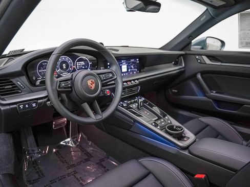 New 2026 Porsche 911 Carrera image 4