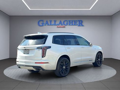 Used 2021 Cadillac XT6 Sport AWD/4WD image 4