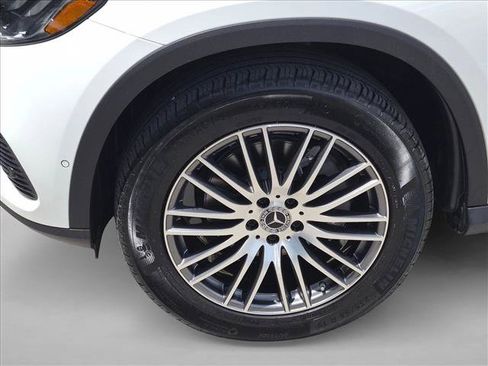 Certified 2026 Mercedes-Benz GLC 300 4MATIC image 24