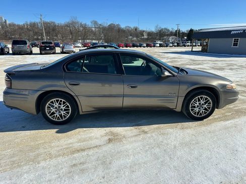 Used 2000 Pontiac Bonneville SLE image 5