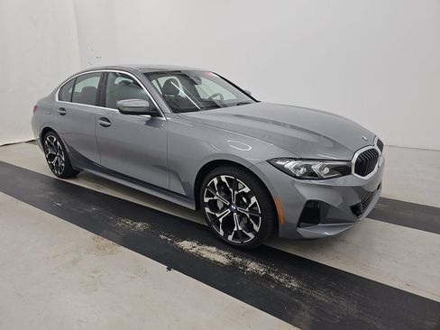 Used 2026 BMW 330i Sedan RWD image 3