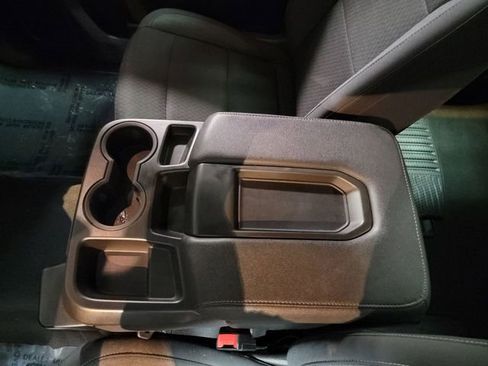 Certified 2022 Chevrolet Silverado 1500 Custom image 24