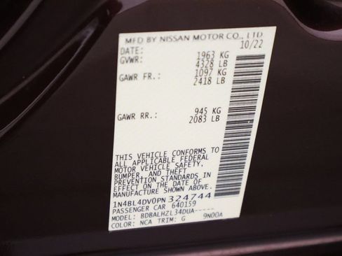 Used 2023 Nissan Altima 2.5 SV FWD image 30