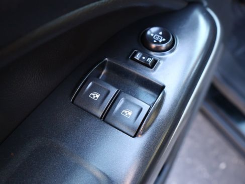 Used 2022 Chevrolet Colorado LT w/ Fleet Safety Package image 8