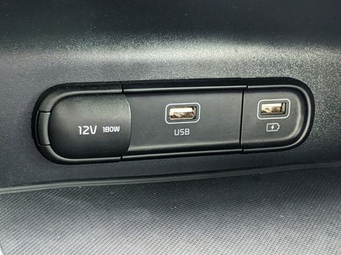 Used 2022 Kia K5 GT-Line image 25