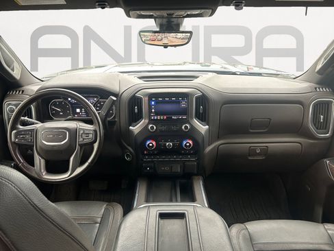 Used 2021 GMC Sierra 3500 Denali w/ Technology Package image 3