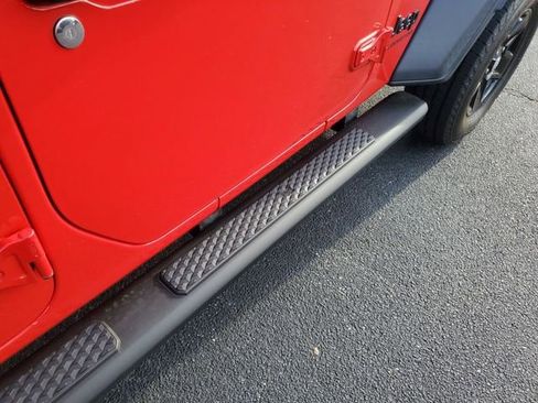 Certified 2020 Jeep Gladiator Sport w/ Quick Order Package 24S image 10