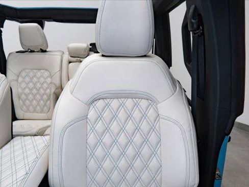 Used 2025 Ford Bronco Big Bend image 39