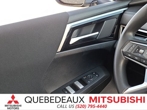 New 2026 Mitsubishi Outlander ES FWD image 25