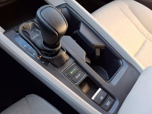 Certified 2023 Honda Accord EX image 12