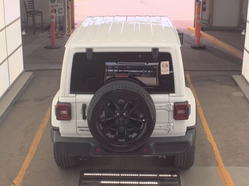 Used 2025 Jeep Wrangler Unlimited Sahara w/ Safety Group AWD/4WD image 7