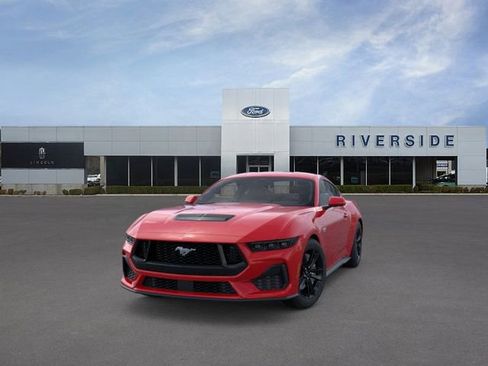 New 2026 Ford Mustang GT image 2