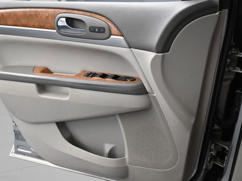 Used 2012 Buick Enclave Leather FWD image 43