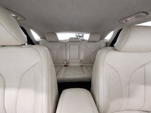 Used 2019 Lincoln MKC Select w/ Select Plus Package FWD image 14