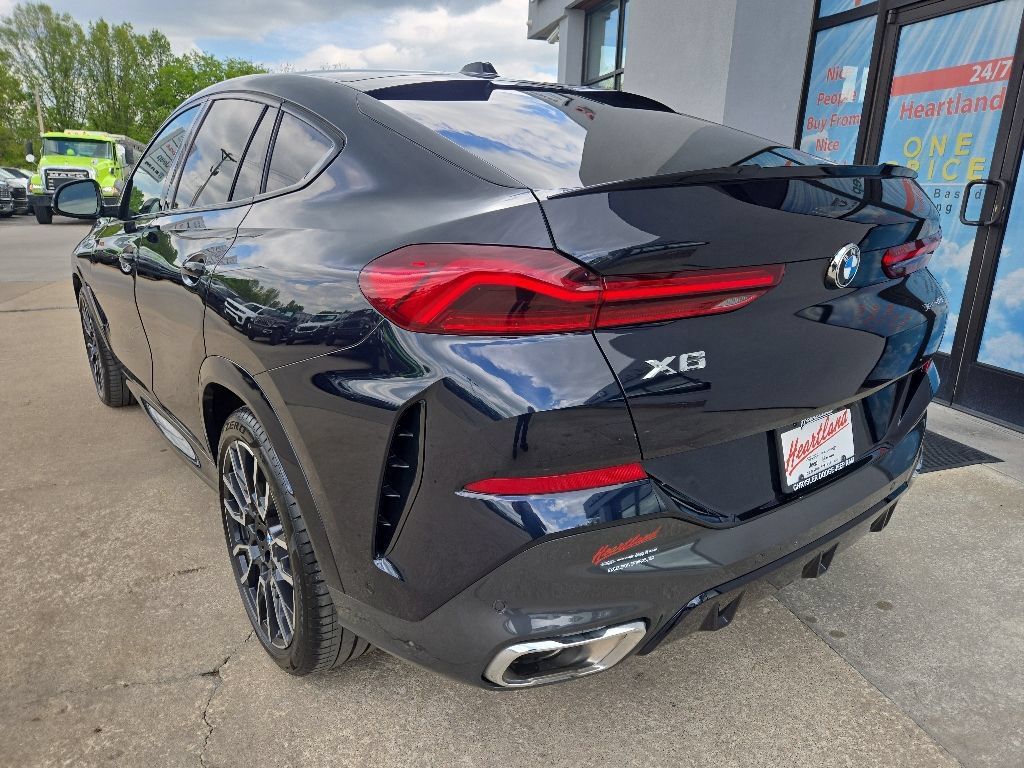 Used 2024 BMW X6 xDrive40i w/ Executive Package AWD/4WD image 9