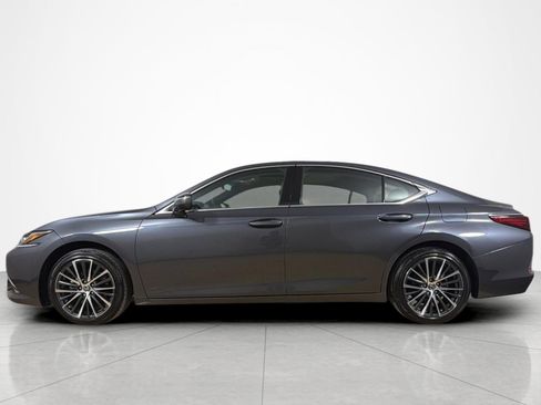 Used 2024 Lexus ES 350 w/ Premium Package FWD image 2