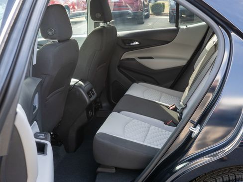 Used 2020 Chevrolet Equinox LT image 19