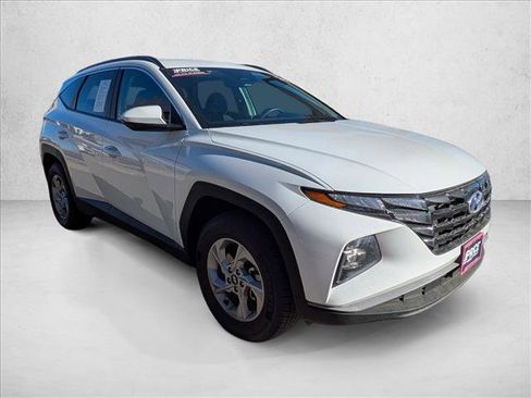 Used 2024 Hyundai Tucson SEL image 3