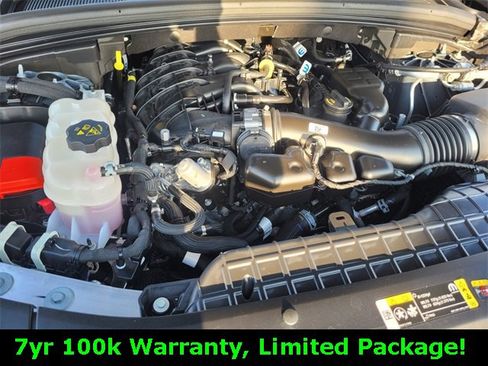 Certified 2024 Jeep Grand Cherokee Limited w/ Trailer Tow Package image 18